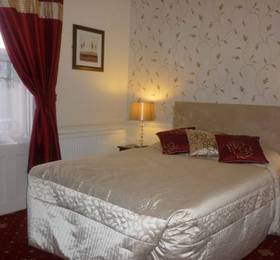Crown Lodge Guest House  в Рединге
