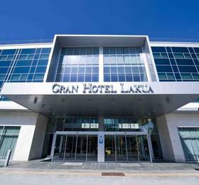 Apartamentos Gran Lakua в Витории