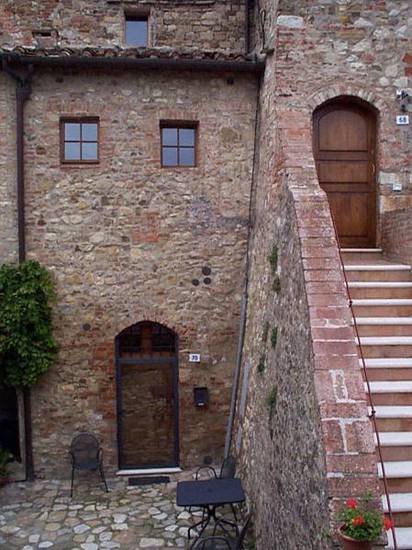 Castello di Monteliscai  Италия, Сиена