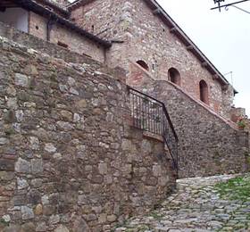 Castello di Monteliscai  в Сиене