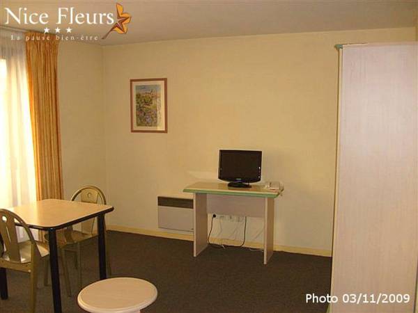 Nice Fleurs Apart'hotel 