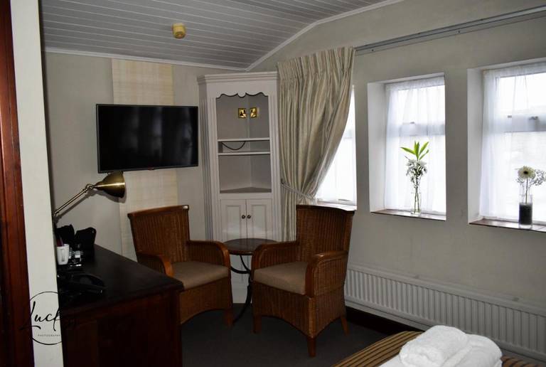 The Pennine Manor Hotel 