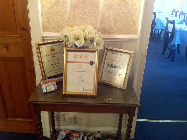 Elder York Guest House  3* Великобритания, Эдинбург
