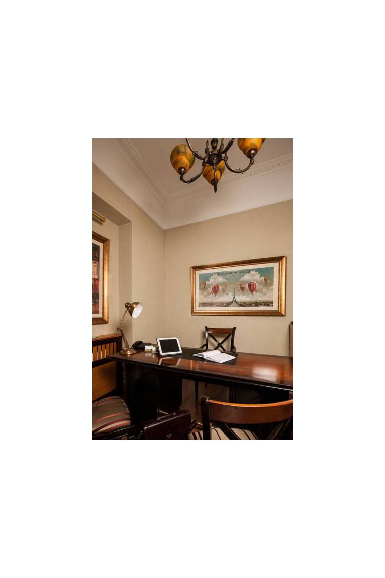 Ballyroe Heights Hotel 