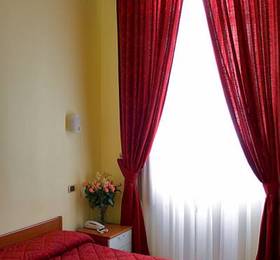 Hotel Esposizione Roma  в Риме