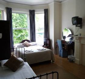 Pearl Court Guesthouse  в Белфасте