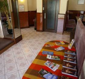 Hotel Sainte Catherine  в Лурде