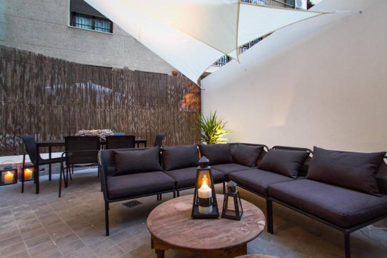 Valencia Boutique Center