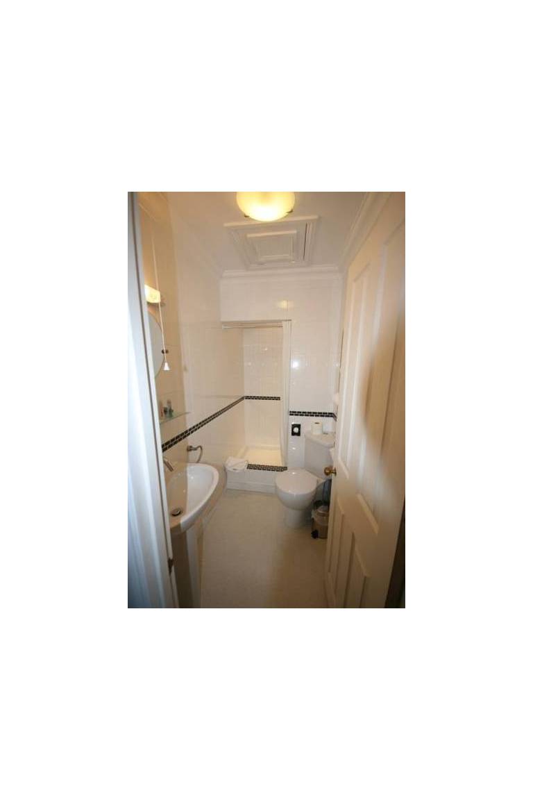 Melverley Guest House 