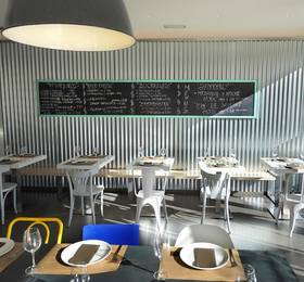 Suites Pamplona Plaza в Памплоне