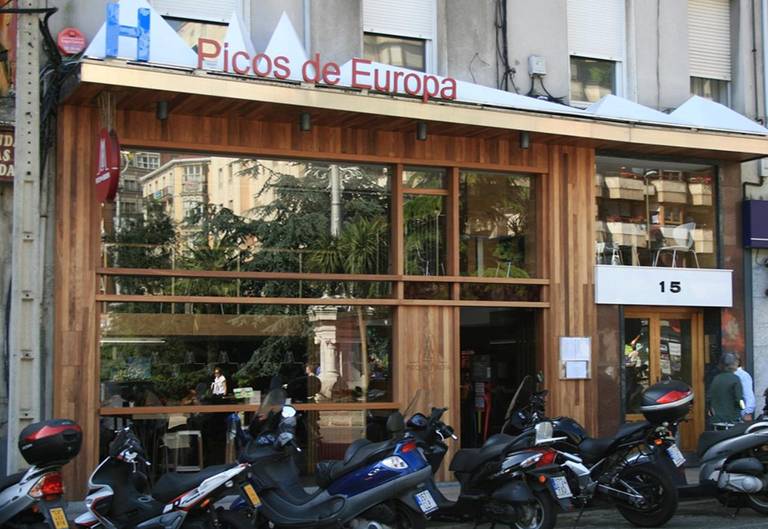 Hotel Picos De Europa 