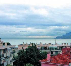 Apartment Les Consuls  в Каннах