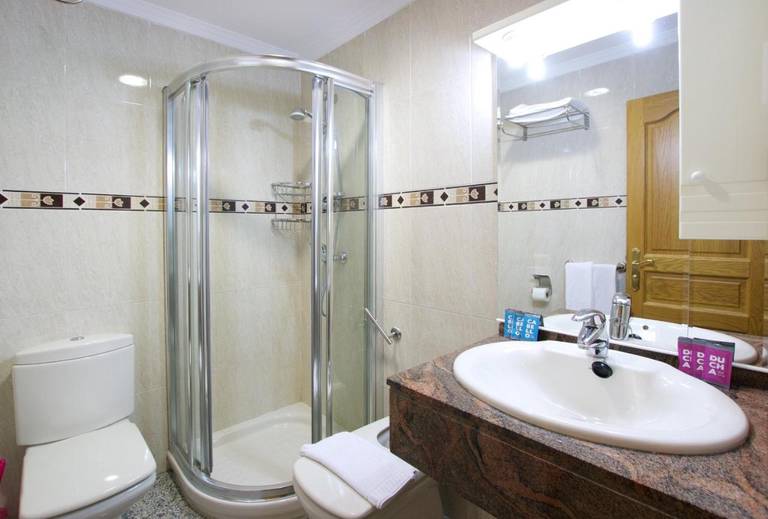 Apartamentos Nuriasol 