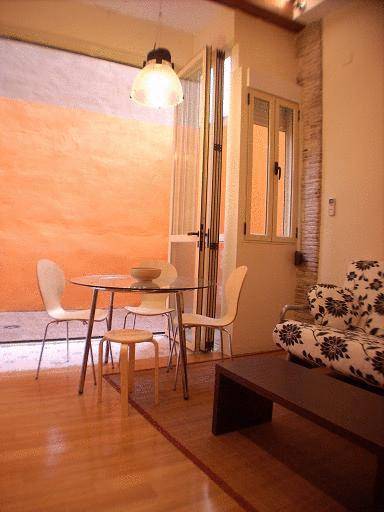 Apartamentos el Pilar  Испания, Валенсия