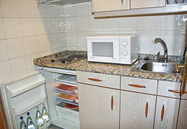 Aparto Suites Muralto 