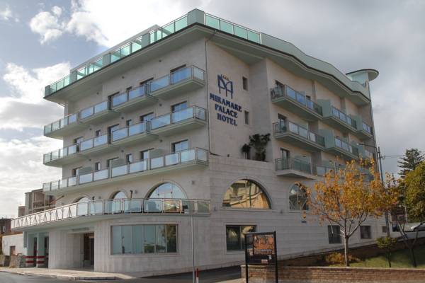 Miramare Palace Hotel 