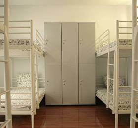 Туры в The Architect Hostel  в Испании