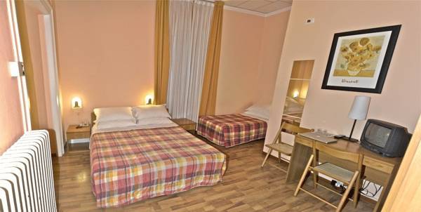 Nuovo Albergo Centro 2* Италия, Триест