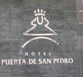 Exe Puerta San Pedro  в Луго