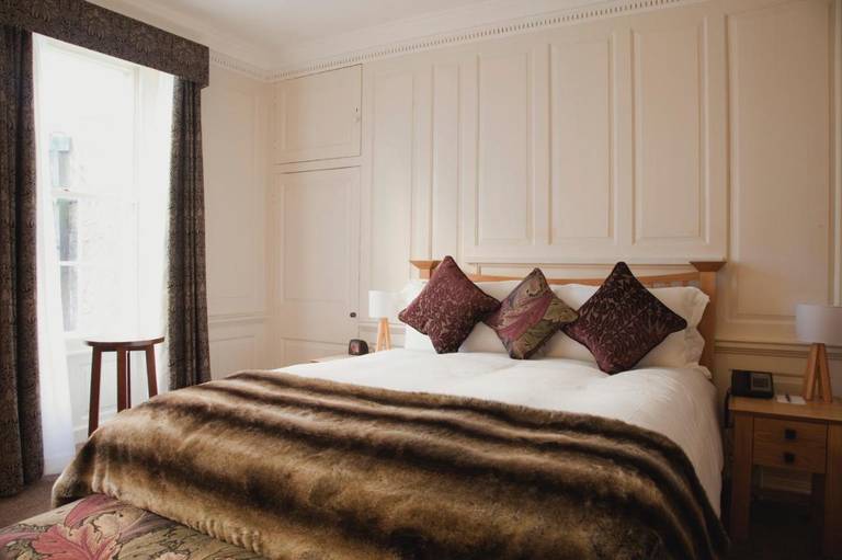 Vanbrugh House Hotel