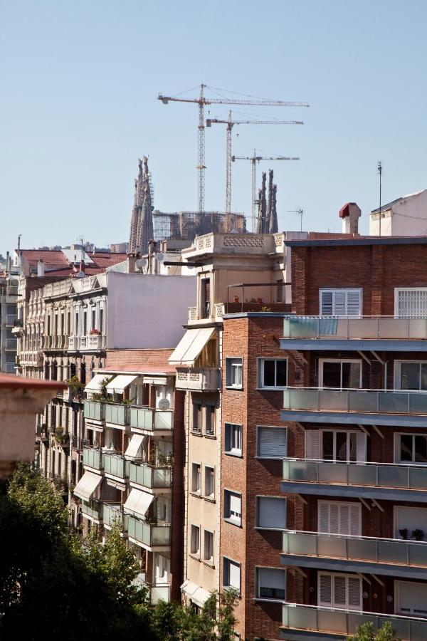 AinB Sagrada Familia Apartments