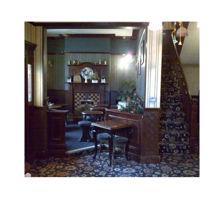 The Commercial Hotel 