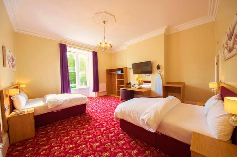 Edgerton Guest House 