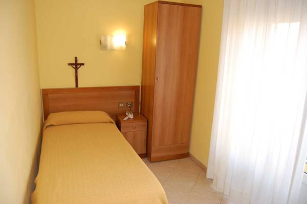 La Casa di Nazareth 2* Италия, Рим
