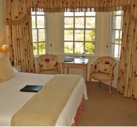 Bath Paradise House  в Бате