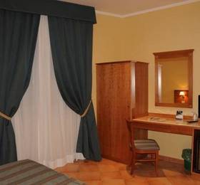 Туры в Colonna Room Rental в Италии