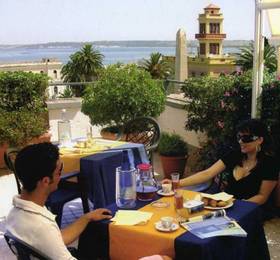 Туры в Hotel Piazza Candia  в Италии