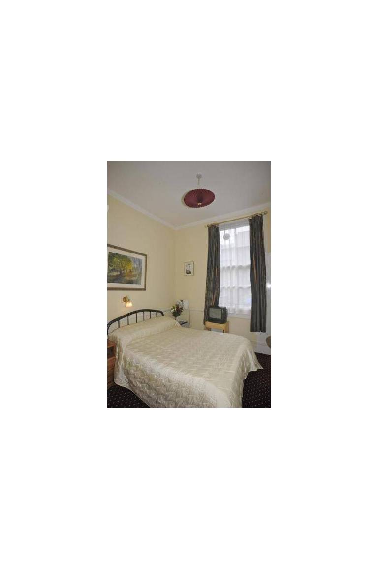 Wyndham Hotel - B&B 