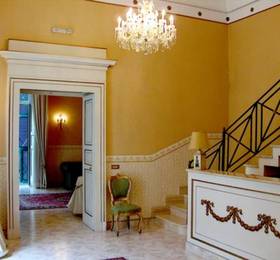 Reginella Residence  в Неаполе