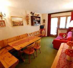 Apartment Ciclamino Madonna di Campiglio в Мадонне ди Кампильо