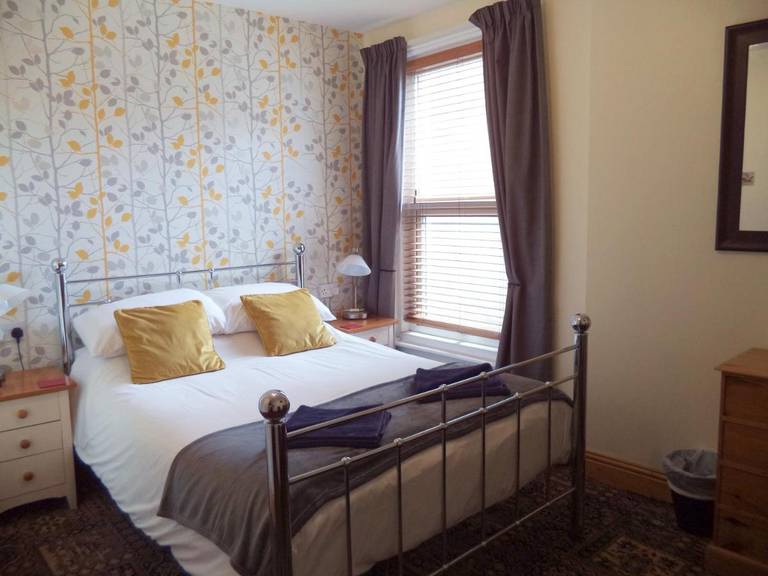 Phoenix Guest House 