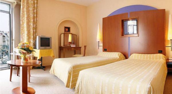 Inter-Hotel Bristol  3* Франция, Экс-ле-Бен