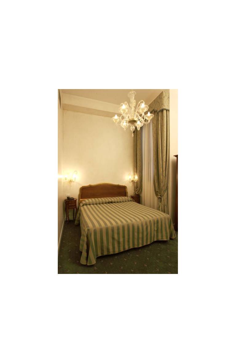 Locanda Canal Hotel