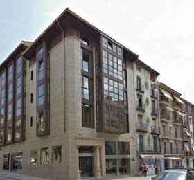Hotel Sancho Abarca в Уэске