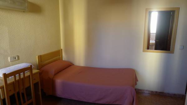Equity Point Madrid  2* Испания, Мадрид