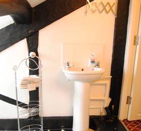 Lucroft Guesthouse  в Шрусбери
