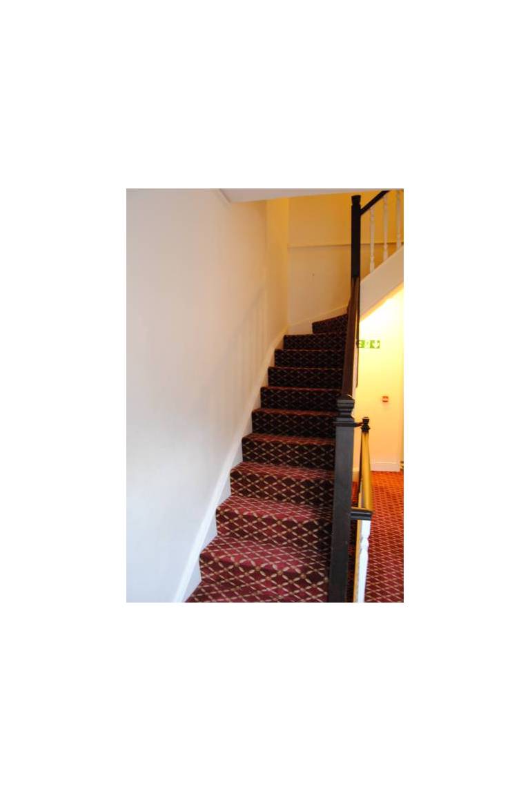 Lucroft Guesthouse 