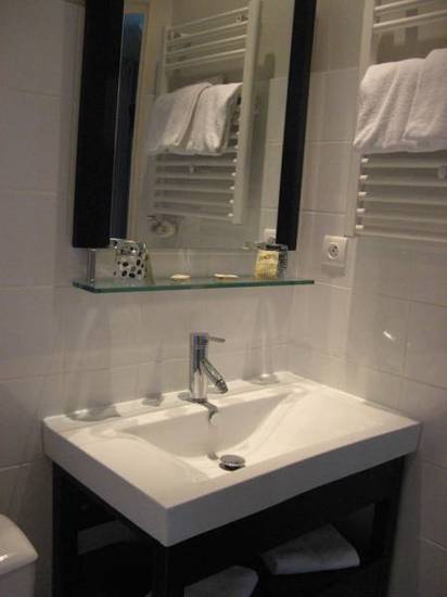 Brit Hotel Du Parc  2* Франция, Динар