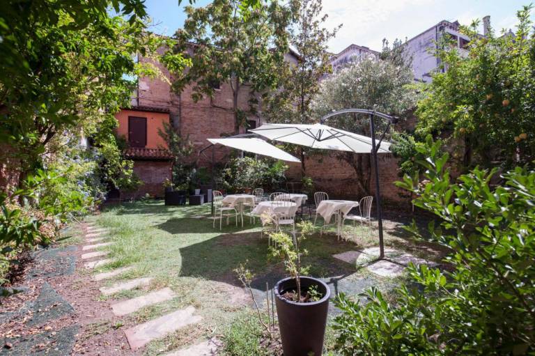 Casa Del Melograno