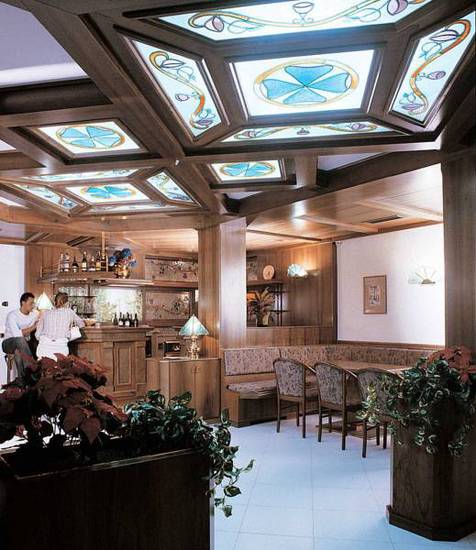 Hotel Quadrifoglio  4* Италия, Пинцоло