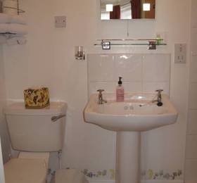 Radnor Guest House  в Бате
