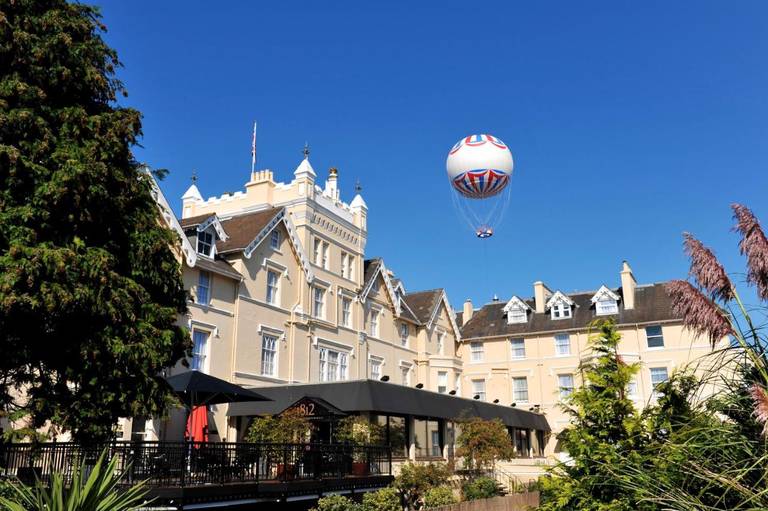 Royal Exeter Hotel 
