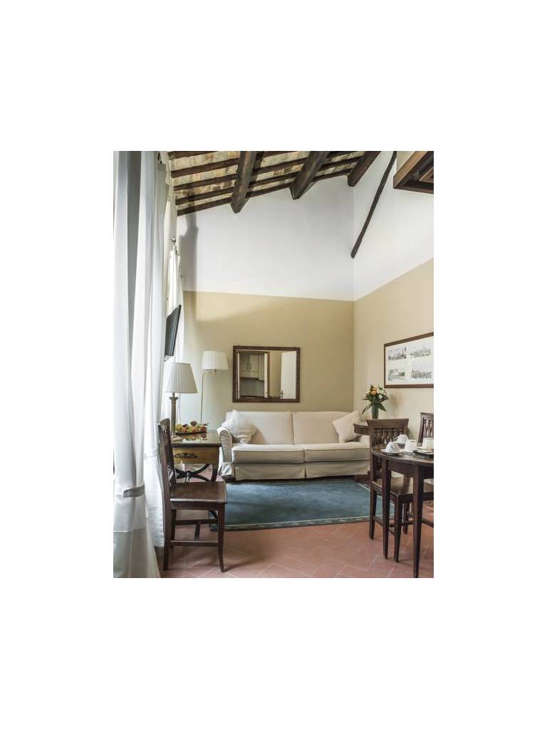 Astrid Roma Suites 