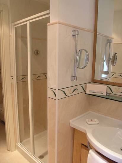 Aparthotel England  Италия, Риччоне