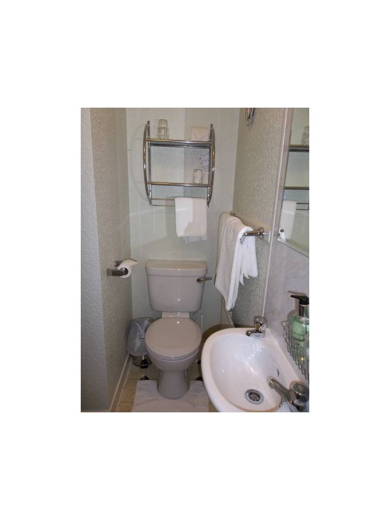 Clunie Guest House 