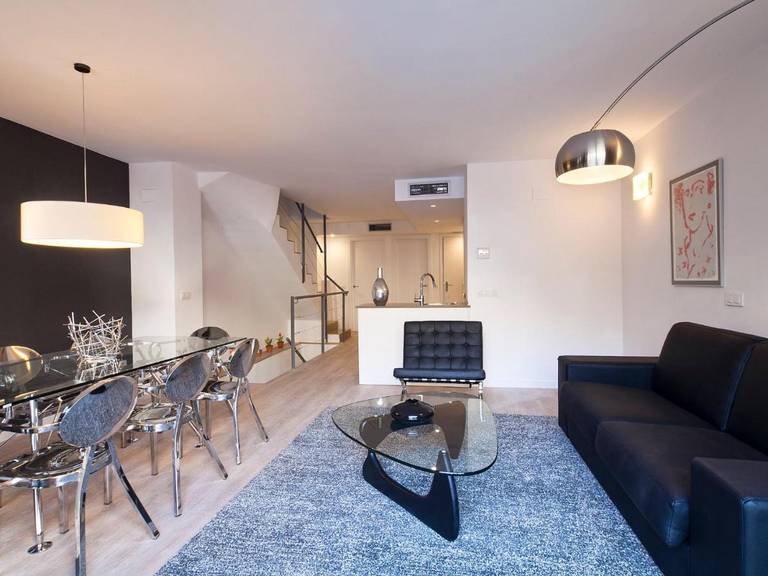 Apartamentos GIR80 